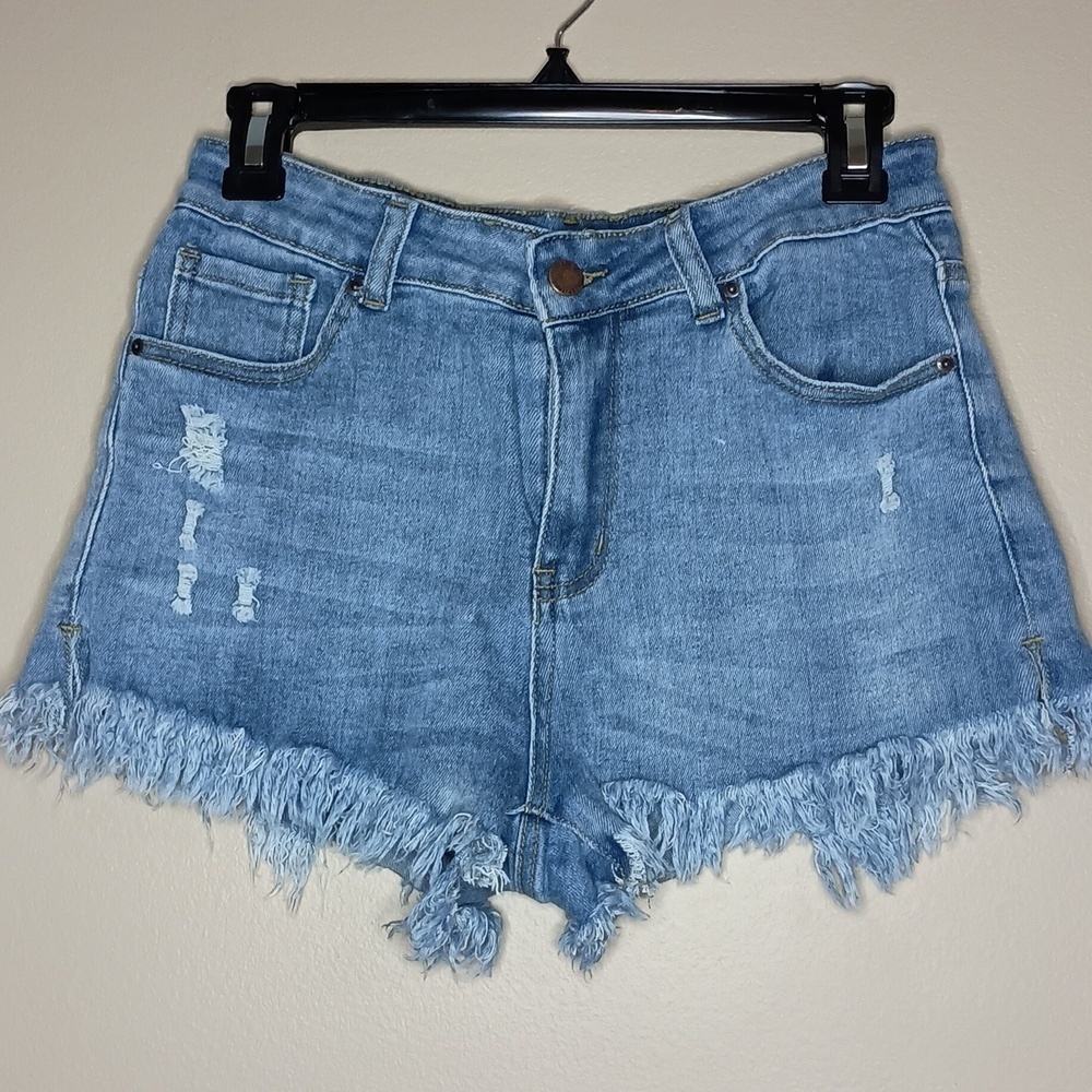 Jean Shorts with Frayed Hemline